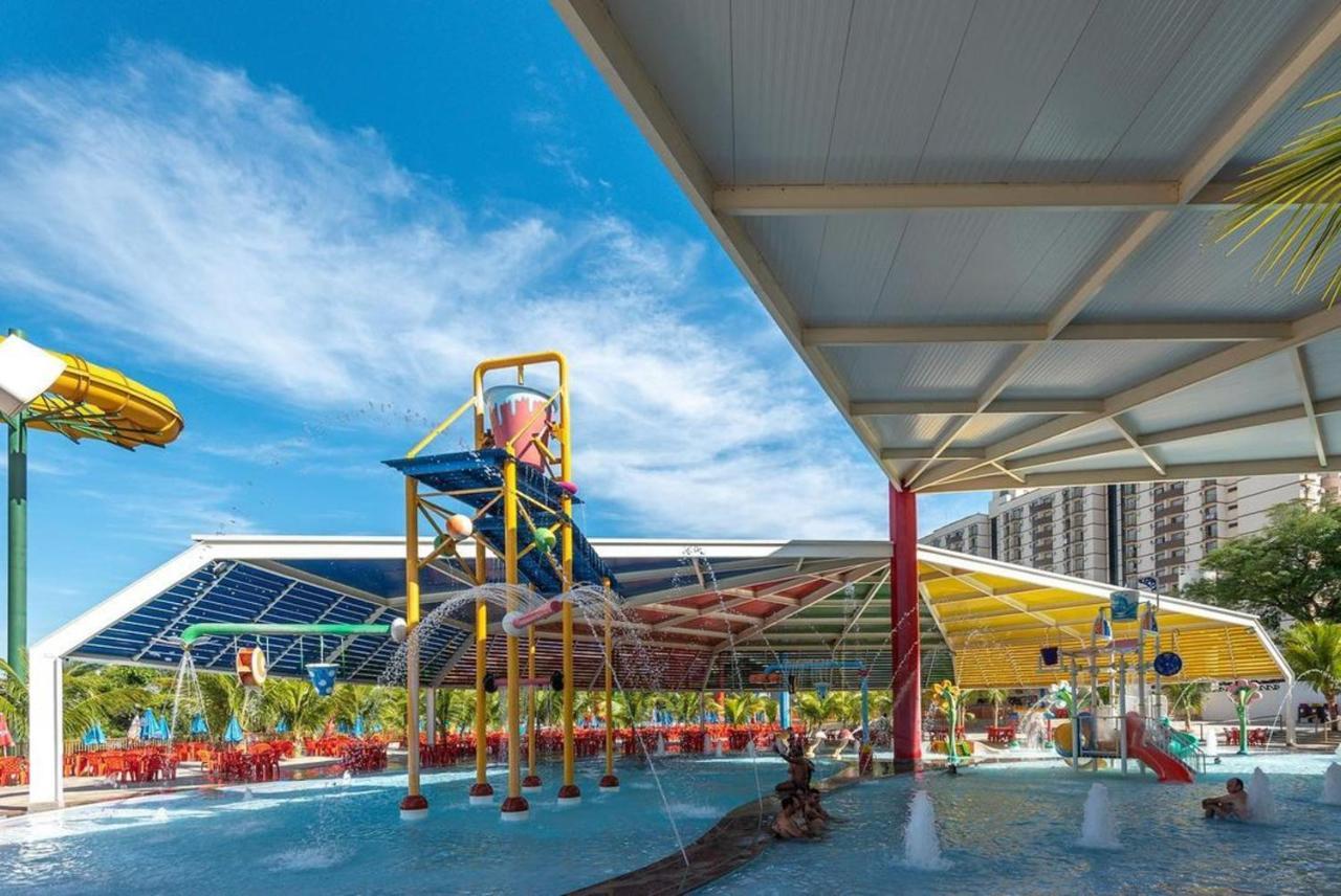 Diroma Resort Internacional Incluso 1 Acesso Ao Acqua Park Vulcao 卡达斯诺瓦斯 外观 照片